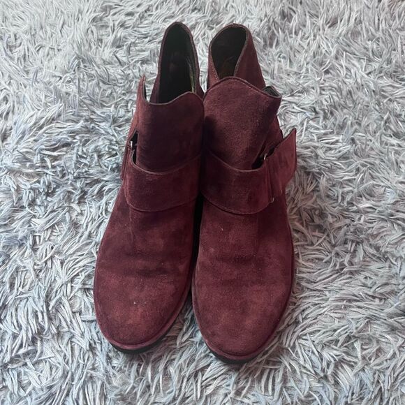 Fly London Lobe Hook Loop Burgundy Leather Wedge Lug Boots Size 39 8.5 - Picture 2 of 4